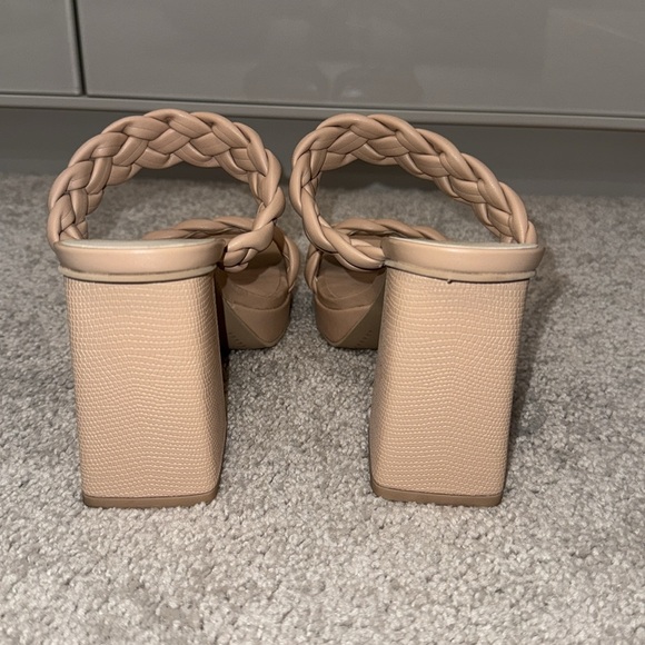 Dolce Vita Braided Block Heel Sandals in Beige - Picture 4 of 7